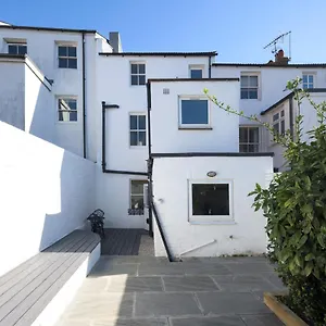 Vibrant Spring Street With Garden Holiday home
