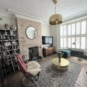 Town House In The North Laines Holiday home